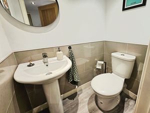 Photo 5- click for photo gallery